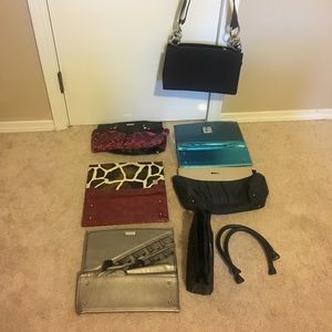 Miche Classic base, 5 shells, 2 straps, 1 insert.